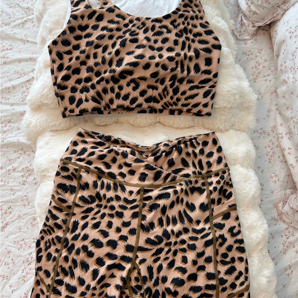 Sports matching set Leopard Print